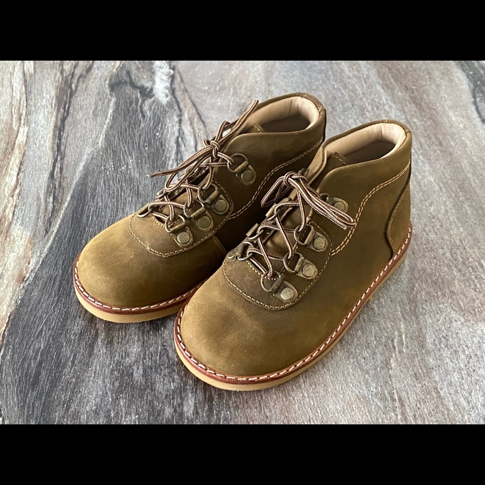 NWOT Mela Wilson Leather Lace Ups